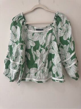 NWT Tahari 100% Linen Green & White Floral Blouse Resort Beach Sz M